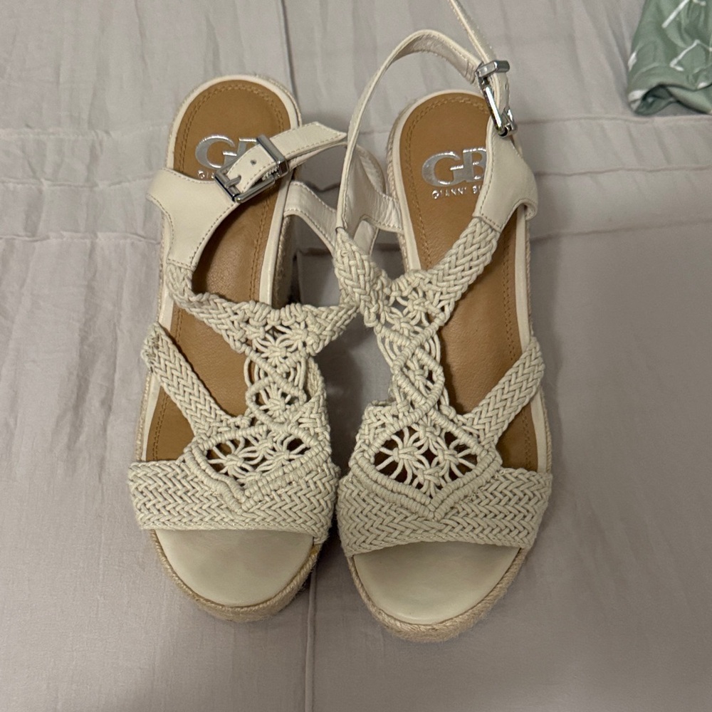 Gianni Bini Women's Beige Crochet Sandals
